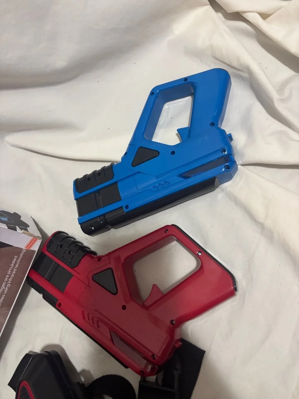 Sharper Image Red & Blue 2-Player Laser Tag Set -Barely used